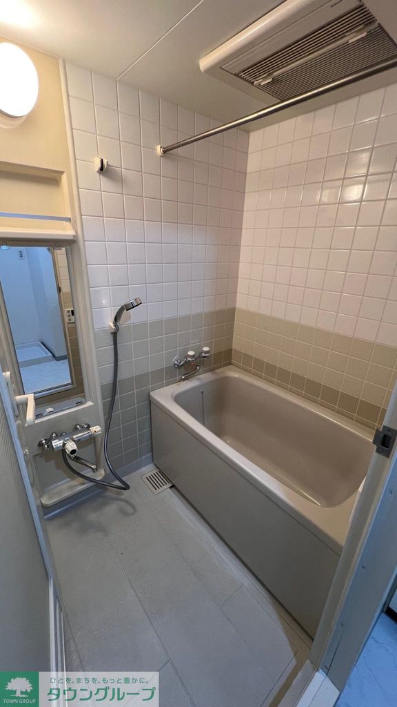 バス・シャワールーム　バス