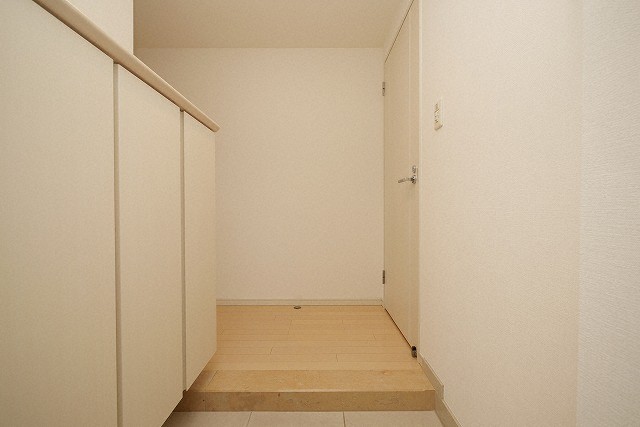 その他部屋・スペース　イメージとして同建物他部屋を表示しています