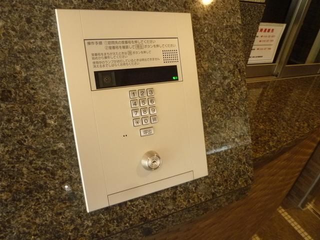 ロビー　★オートロックもしっかりと♪★