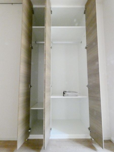 収納　※別部屋の写真です