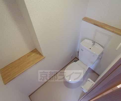 トイレ　棚付でかわいいですね