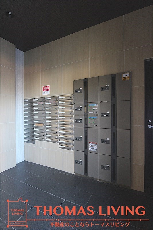 ロビー　宅配BOXが備わっています。