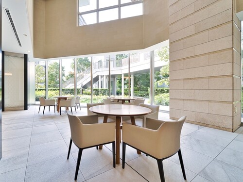 その他　ロビー別角度　※2023年10月撮影