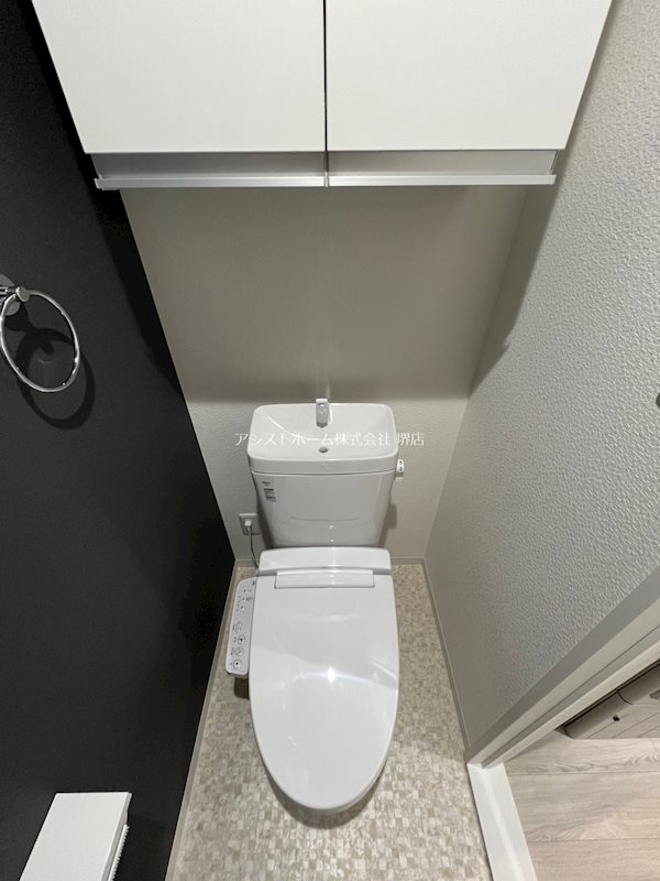 トイレ　ウオッシュレット付き