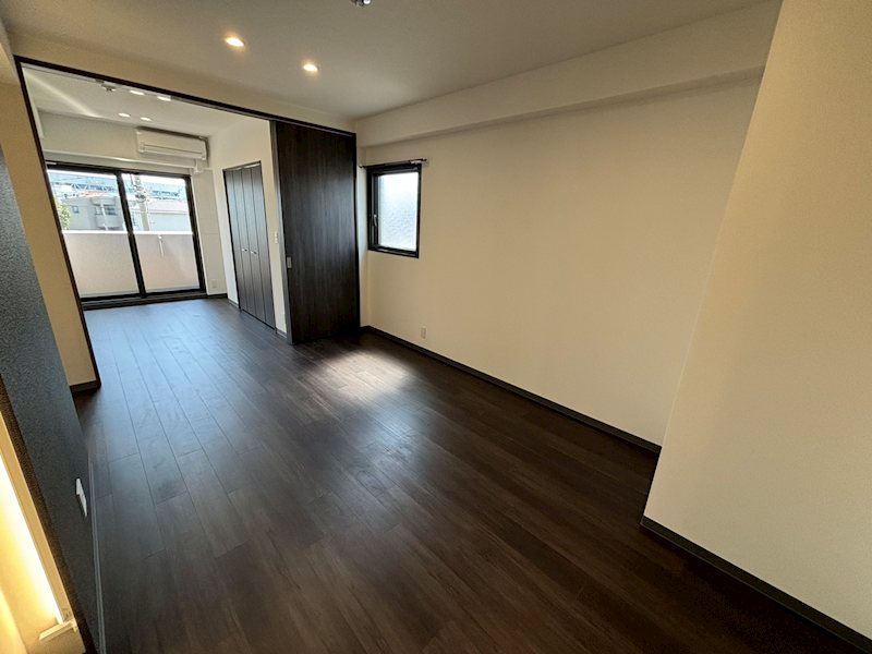 居室・リビング　※別号室参考写真です。