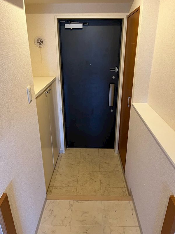 玄関　★お問い合わせは044-299-8985★