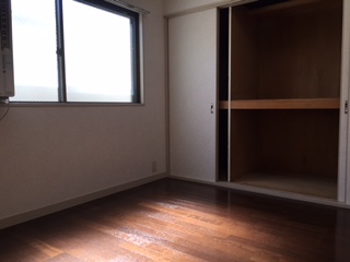 居室・リビング　居間です