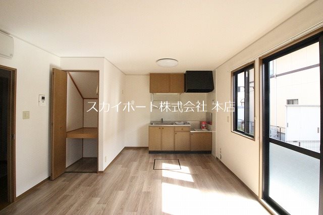 居室・リビング　同型