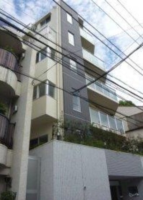 その他　外観タイル張り