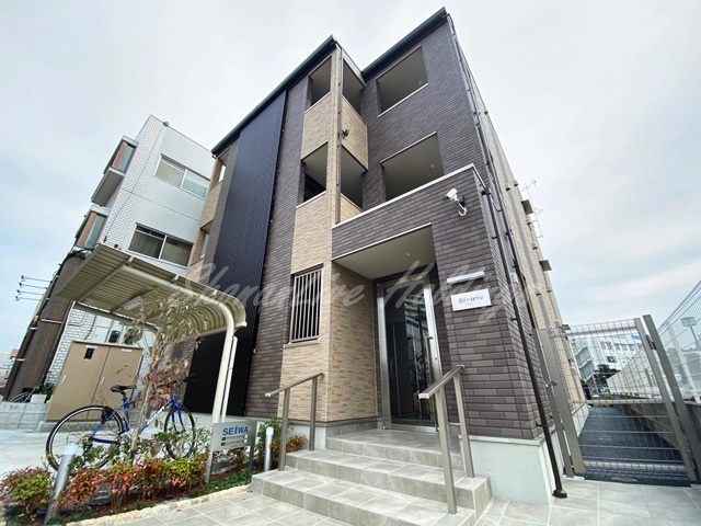 建物外観　おしゃれな外観♪