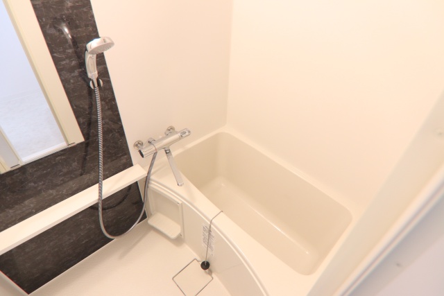 バス・シャワールーム　※別室の参考写真の為、現況優先です。