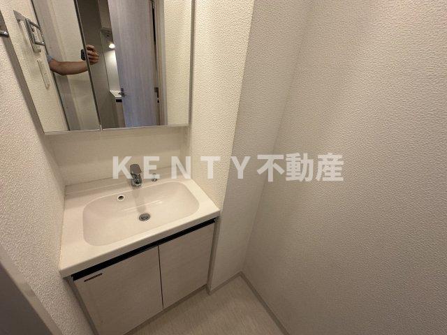 洗面設備　コンパクトで使いやすい洗面所