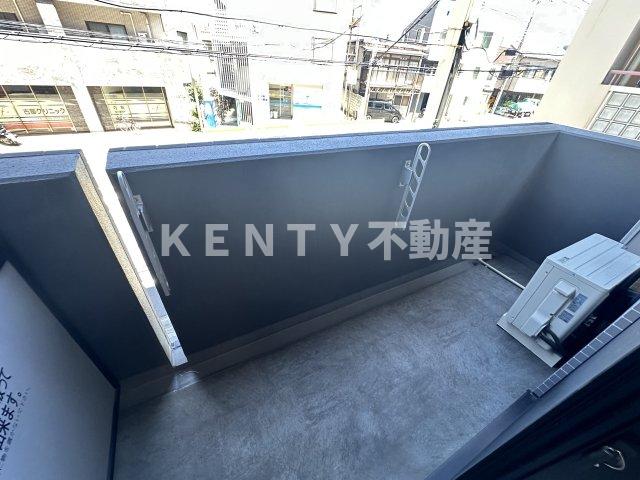 バルコニー　広々としたバルコニーです