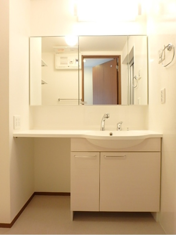 洗面設備　図面と現状に相違がある場合には現状を優先