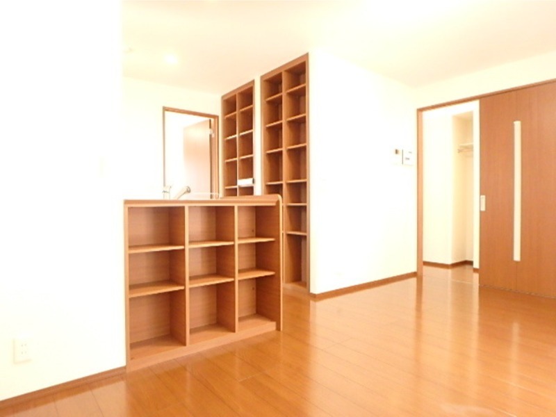 居室・リビング　図面と現状に相違がある場合には現状を優先