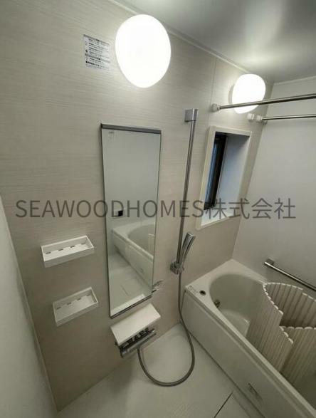 バス・シャワールーム　綺麗なお風呂場で日々の疲れをリフレッシュ♪