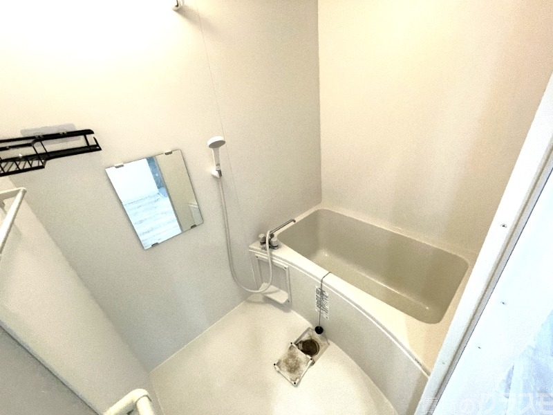 バス・シャワールーム　お風呂も綺麗にお使いいただけます。