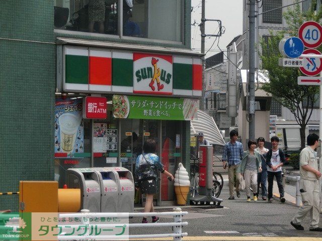 コンビニ　サンクス（コンビニ）まで28m