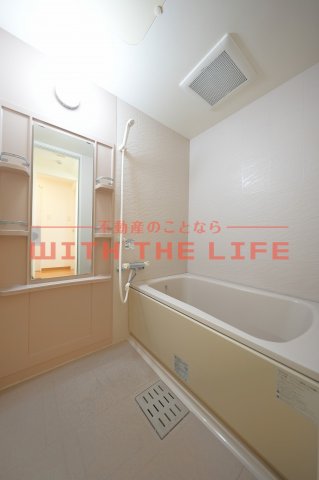 バス・シャワールーム　お風呂です