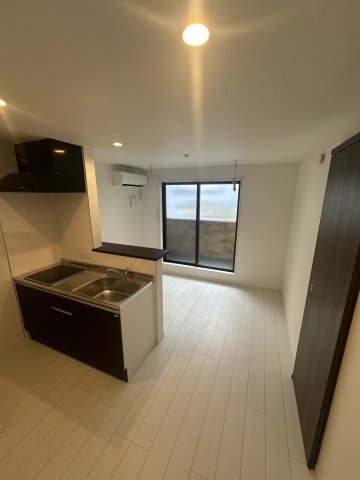 居室・リビング　同施工タイプ