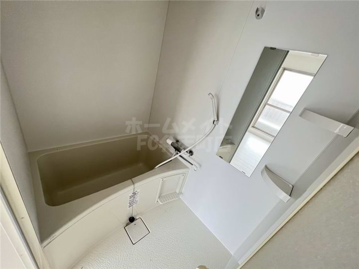 バス・シャワールーム　お風呂です