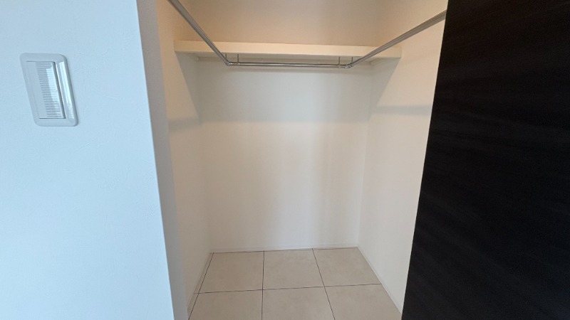 収納　ウォークインクローゼット