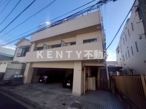 建物外観　外観は落ち着いています