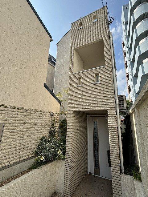 建物外観　?