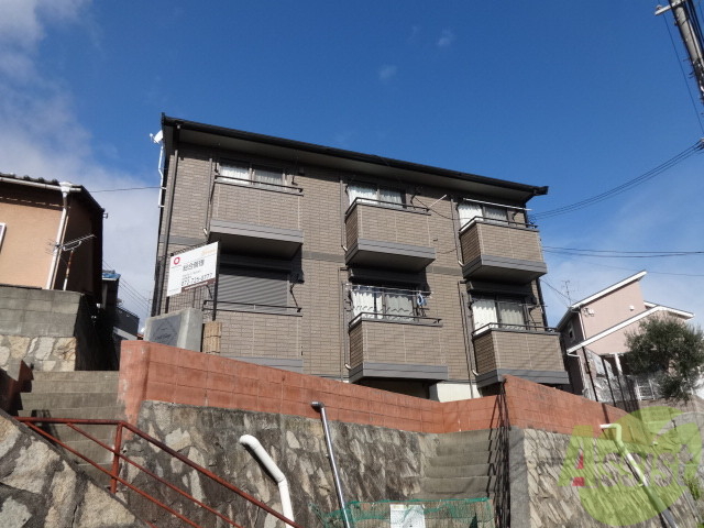 建物外観　豊中市春日町「コートビレッジ」