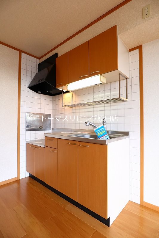 キッチン　202号室写真へ