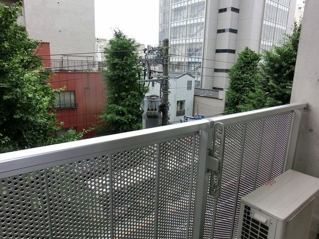 眺望　バルコニー！東向き！