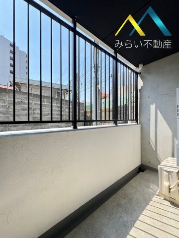 バルコニー　自社撮影写真