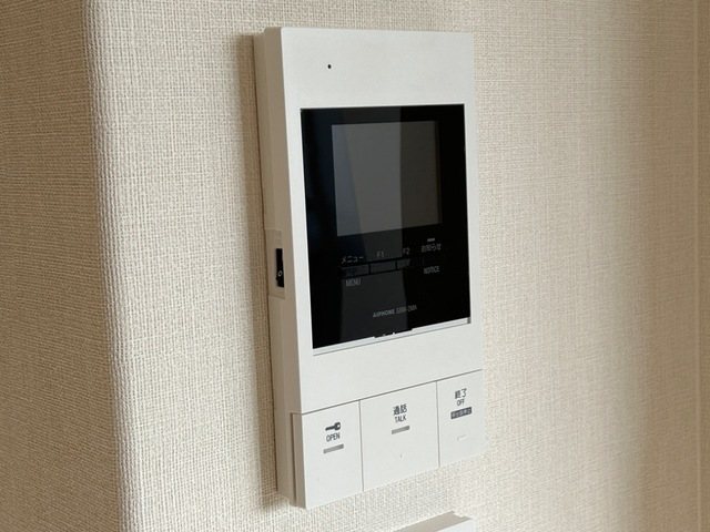 セキュリティ　カメラ付インターホンです。