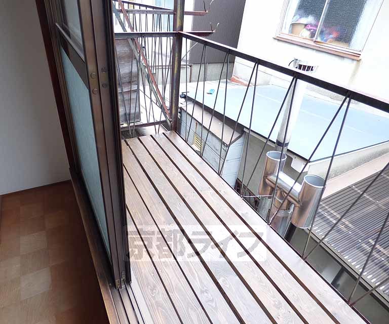 バルコニー　バルコニです