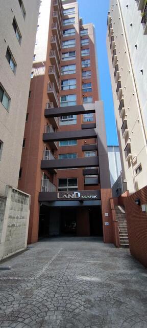 建物外観　クレアランドマーク