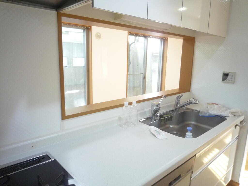 峰岡町2丁目戸建てのキッチン写真