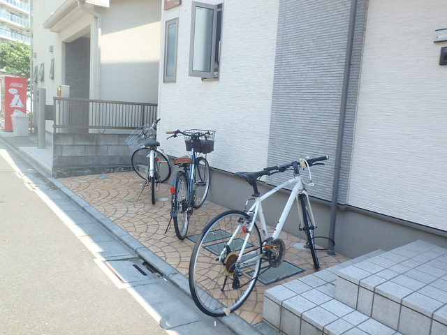 ロビー　駐輪スペース