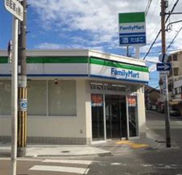 コンビニ　ファミリーマート堺百舌鳥梅町二丁店（コンビニ）まで445m