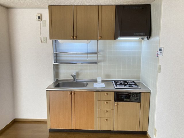 キッチン　別のお部屋の写真です