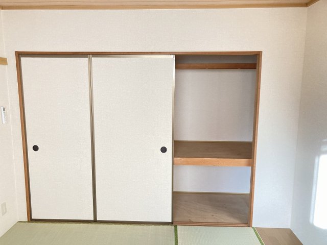 収納　別のお部屋の写真です