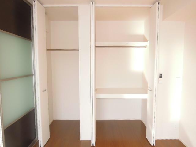 収納　他号室の写真になります。