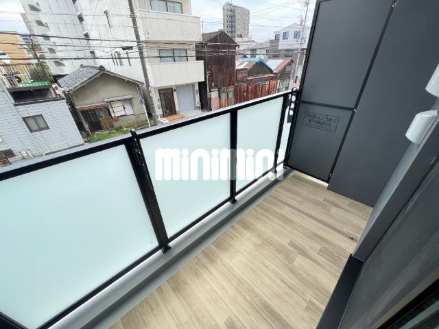 バルコニー