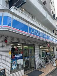 コンビニ　ローソン 下北沢駅西口店（コンビニ）まで319m