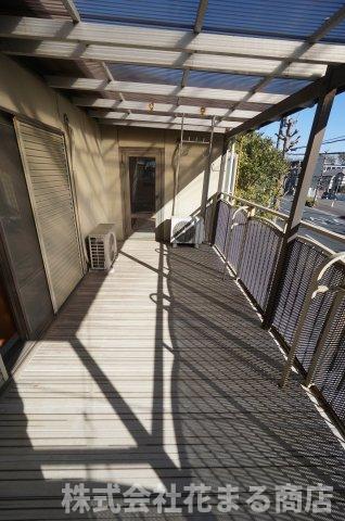 バルコニー　物件、駅でお待ち合わせでのご案内歓迎！
