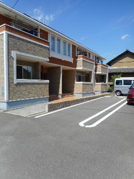 建物外観　外観写真（昼）