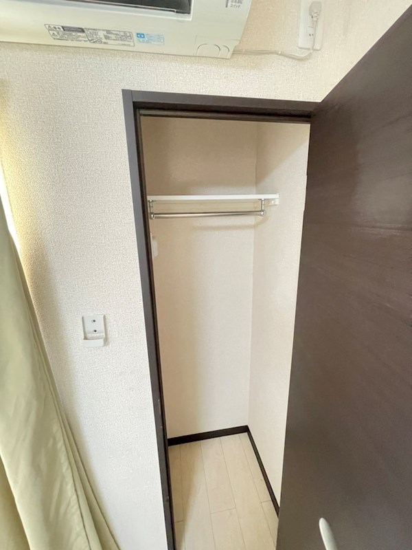 収納　クローゼット