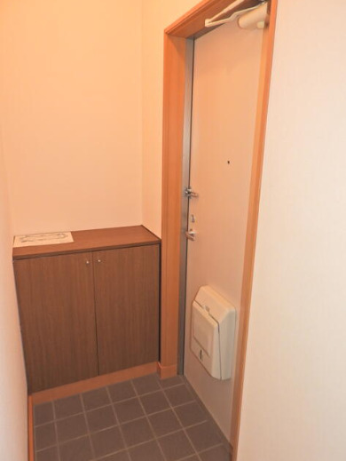 玄関　シンプルで使いやすい玄関です