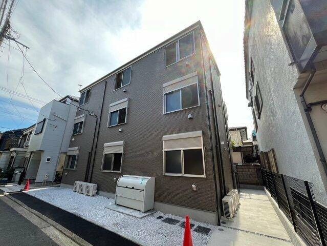 建物外観　?