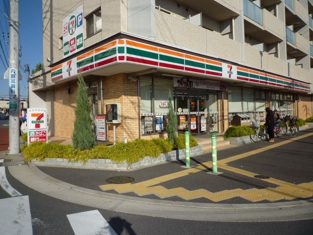 コンビニ　セブンイレブン（コンビニ）まで60m