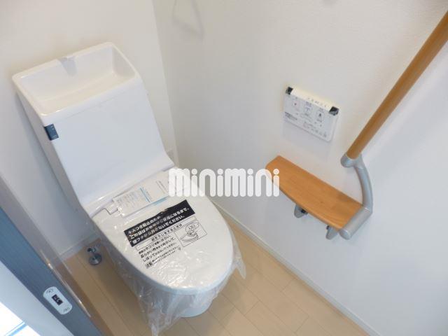 トイレ　ウォシュレット完備